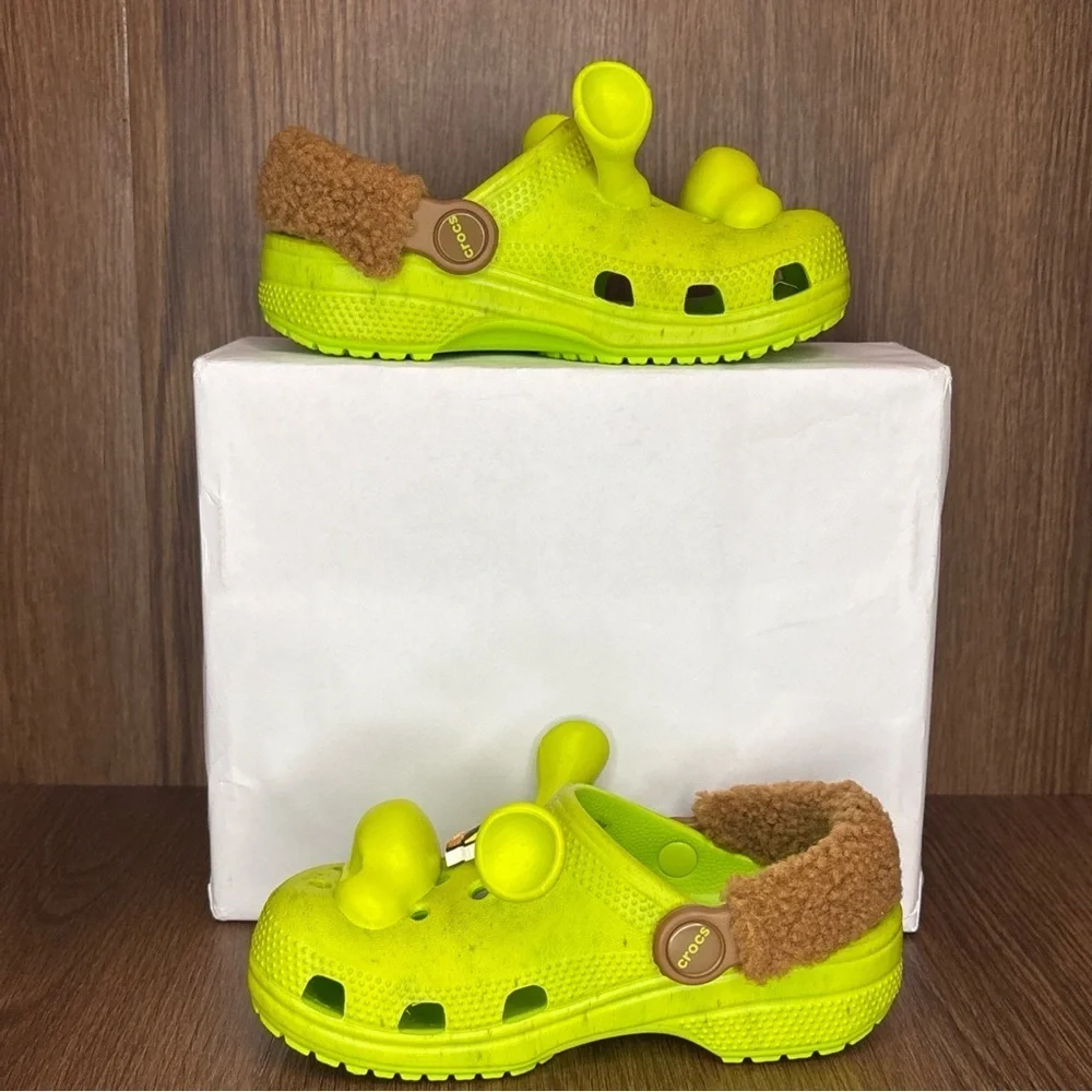 Crocs Shrek Classic Clogs Kids Size 12C Green Ogre Slippers Rare